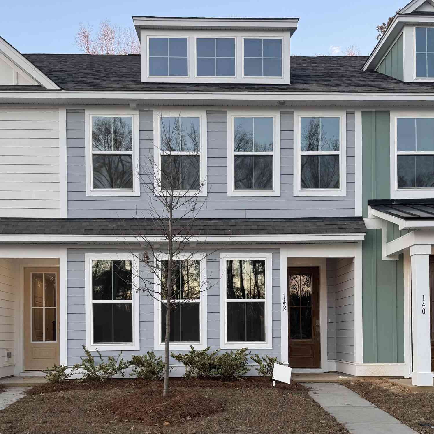 Townhouse For Sale - 141 Cantona Drive<br/> Summerville, SC 29483