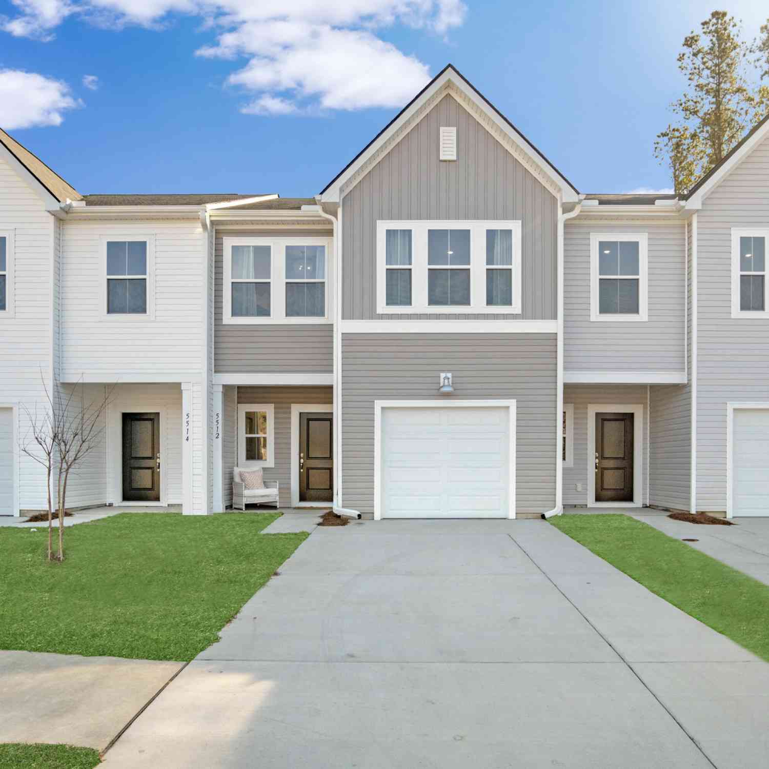 Townhouse For Sale - 8743 Silver Perch Lane<br/> North Charleston, SC 29420