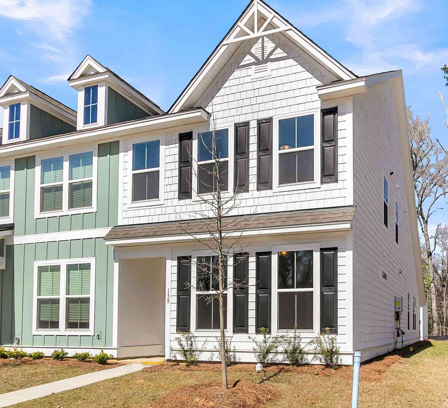 Townhouse For Sale - 171 Cantona Drive<br/> Summerville, SC 29483