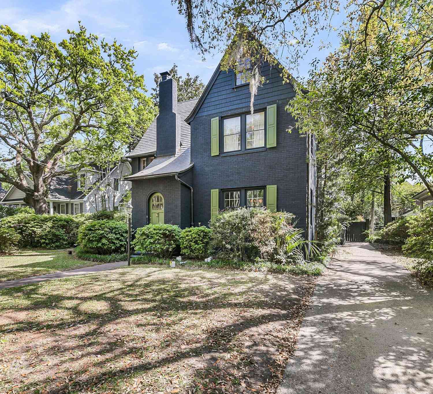 Homes For Sale - 27 Stocker Drive<br/> Charleston, SC 29407