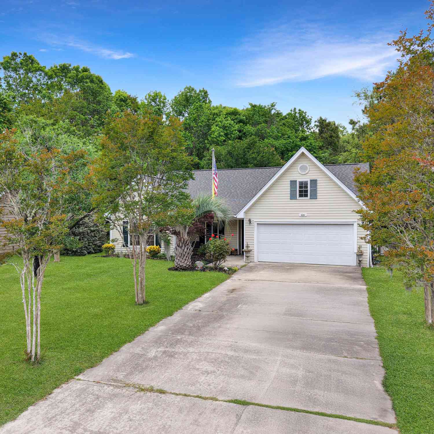 Homes For Sale - 1061 Reverend Joseph Heyward Road<br/> Charleston County, Charleston, SC 29414