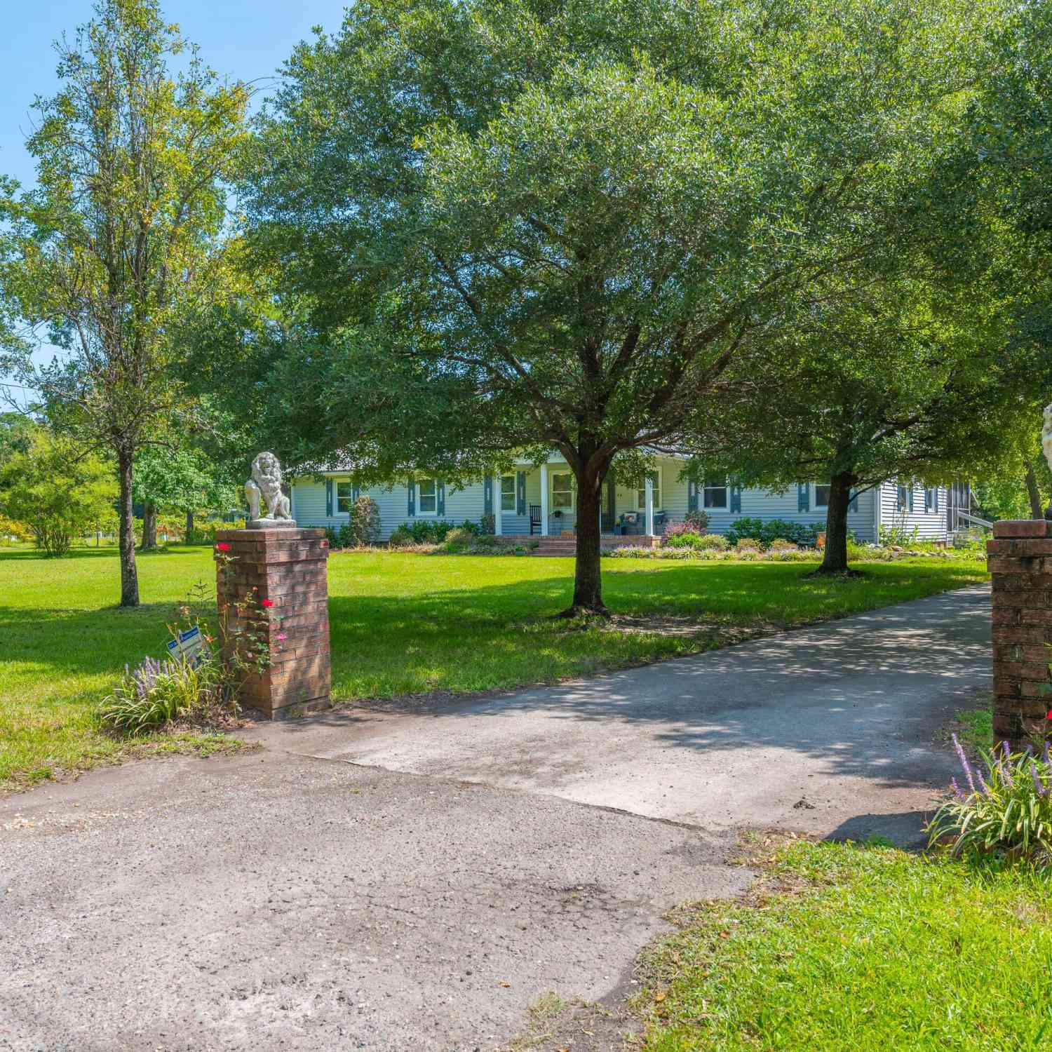 Homes For Sale - 806 Appii Road<br/> Moncks Corner, SC 29461