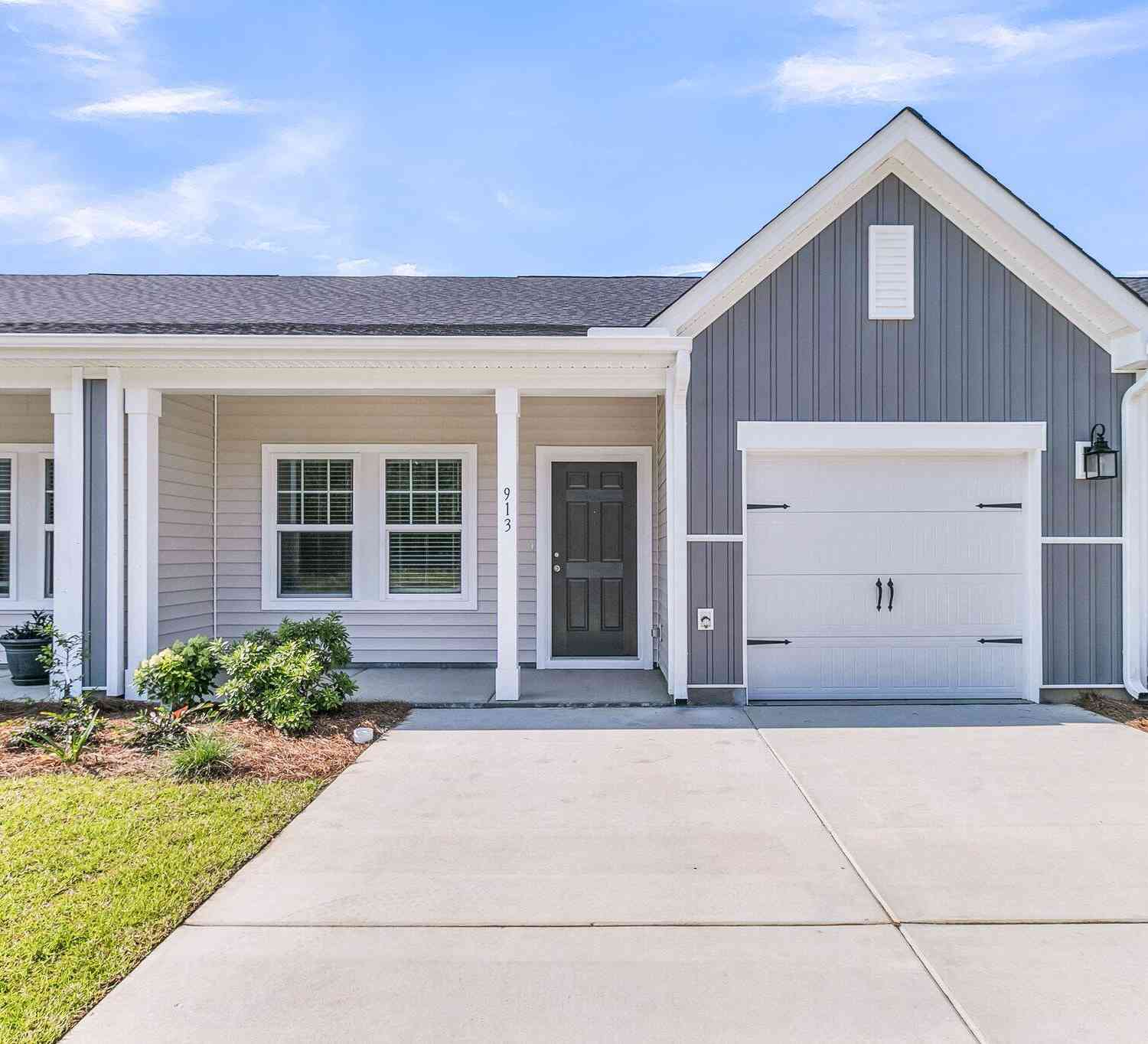 Mobile Home For Sale - 913 Dusk Drive<br/> Summerville, SC 29486