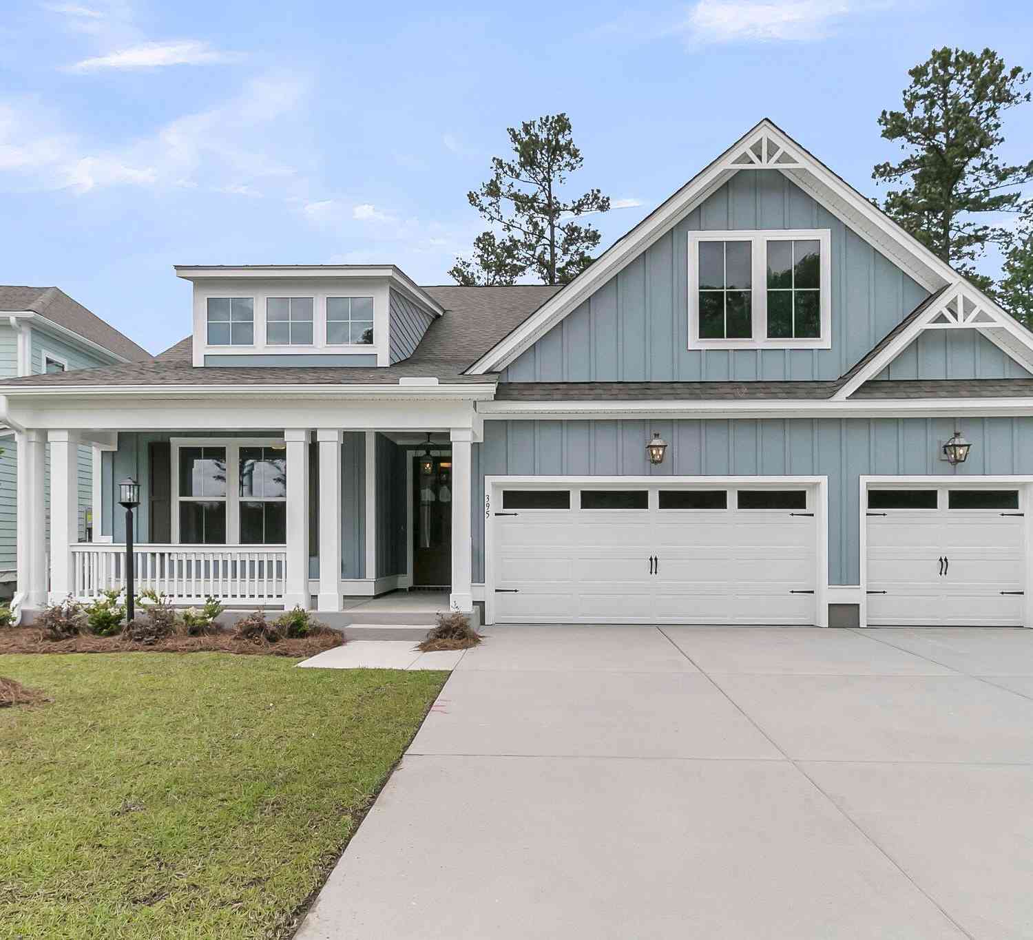 Homes For Sale - 395 Wappoo Trace Lane<br/> Summerville, SC 29486
