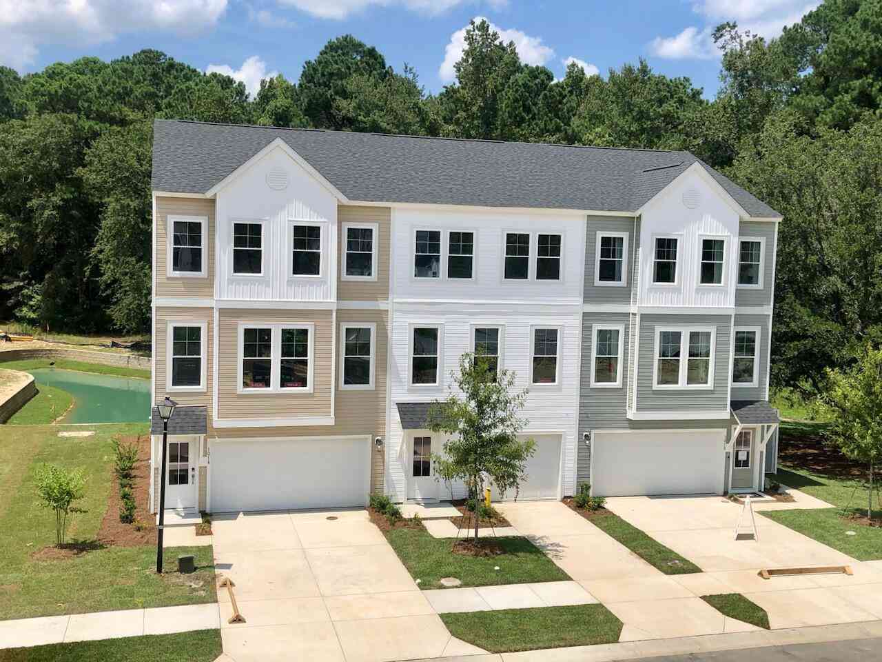 Townhouse For Sale - 406 Caledon Court<br/> Johns Island, SC 29455