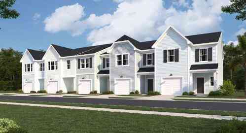 Townhouse For Sale - 399 Tiliwa Street<br/> Summerville, SC 29486
