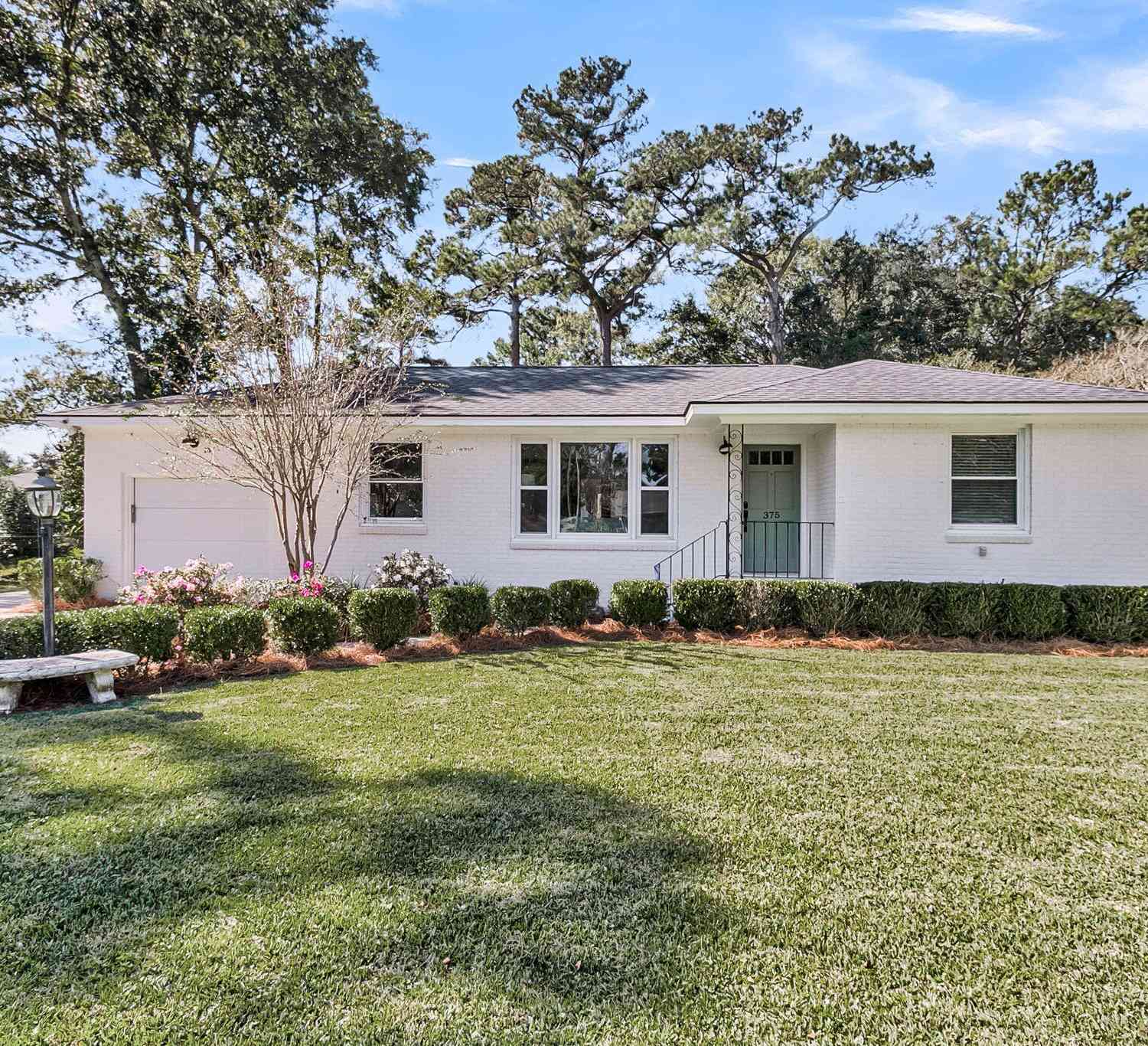 Homes For Sale - 375 Hoff Avenue<br/> Charleston, SC 29407