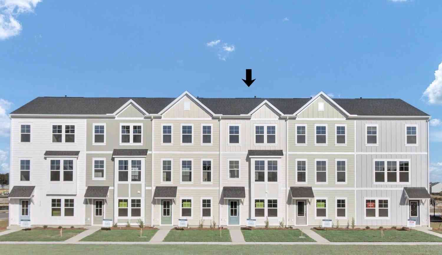 Townhouse For Sale - 327 Rosehaven Lane<br/> Summerville, SC 29486