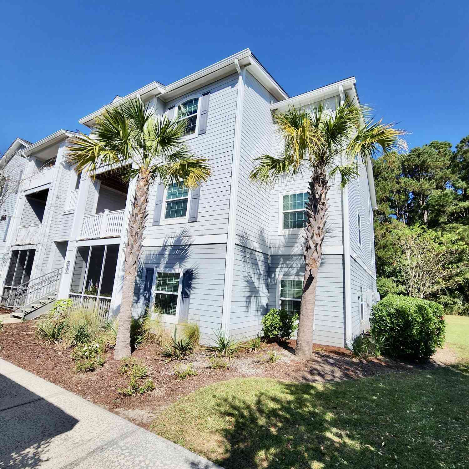 Homes For Rent - 1300 Park West Boulevard #818<br/> Mount Pleasant, SC 29466