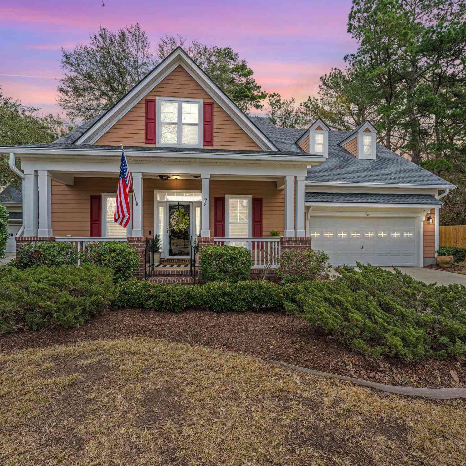 Homes For Sale - 98 Marshside Drive<br/> Summerville, SC 29485