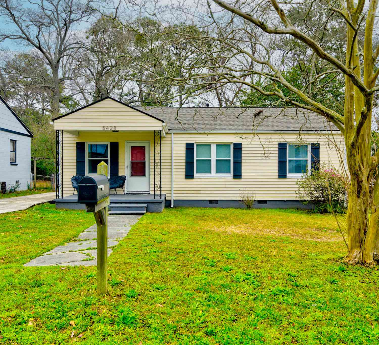 Homes For Sale - 5428 Marie Street<br/> North Charleston, SC 29406