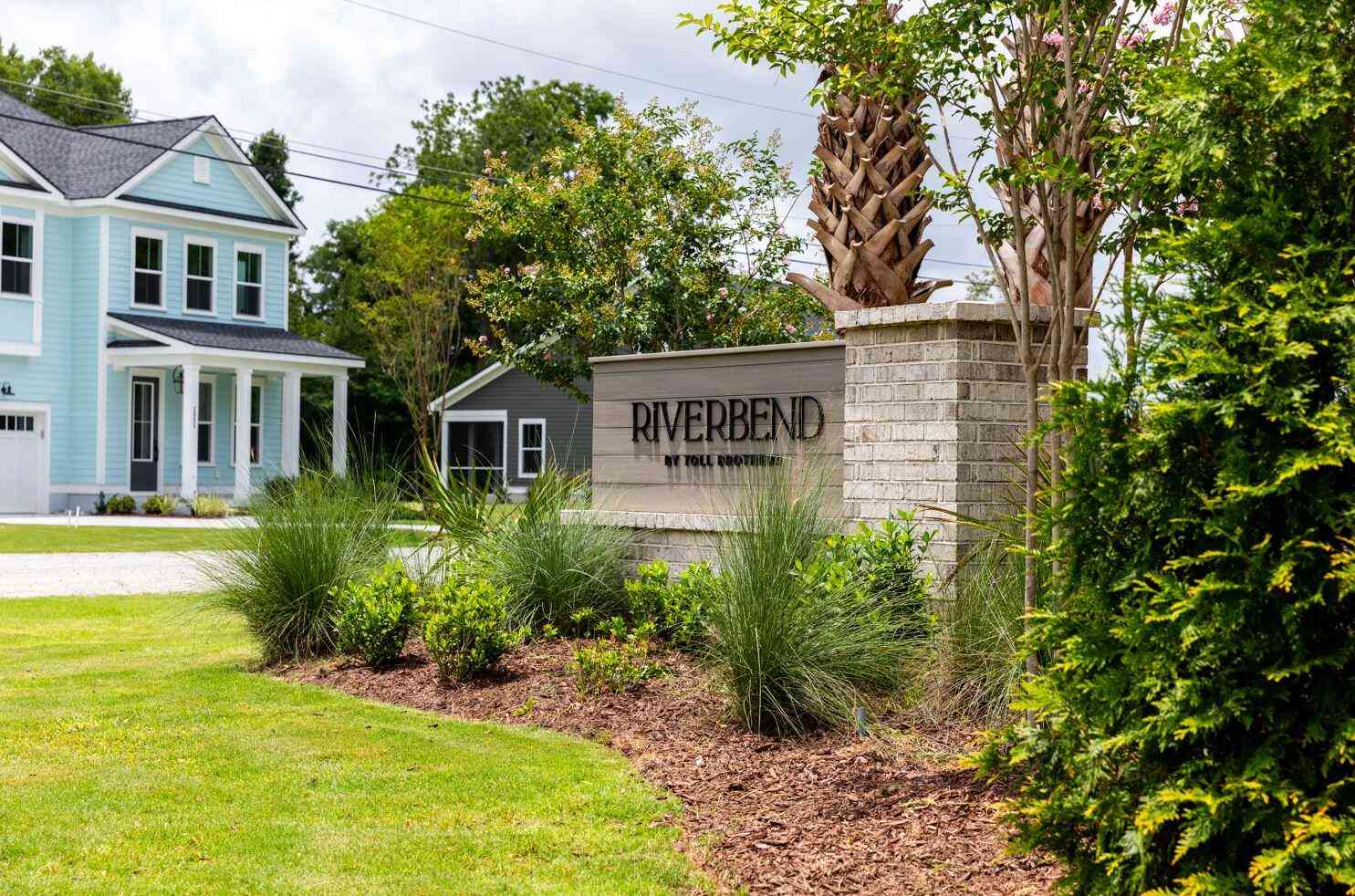 Homes For Sale - 2039 Riverbend Drive<br/> Charleston, SC 29412