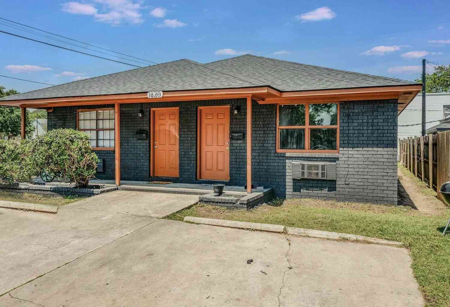 Multifamily For Rent - 1820 Iris Street<br/> North Charleston, SC 29405