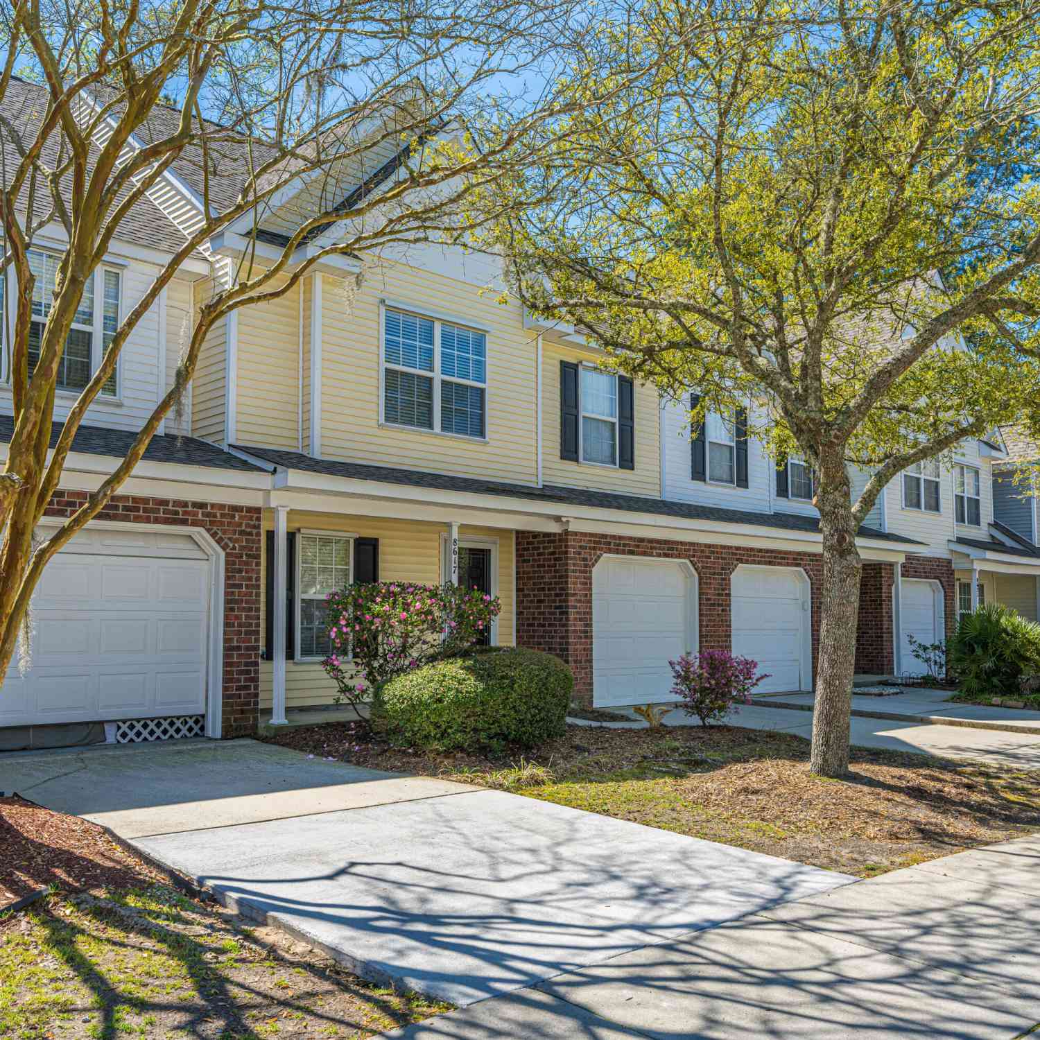 Townhouse For Sale - 8617 Grassy Oak Trail<br/> North Charleston, SC 29420