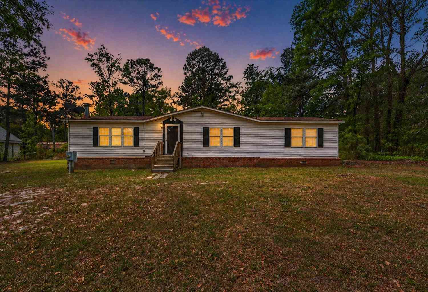 Homes For Sale - 1093 Tobacco Road<br/> Saint Stephen, SC 29479
