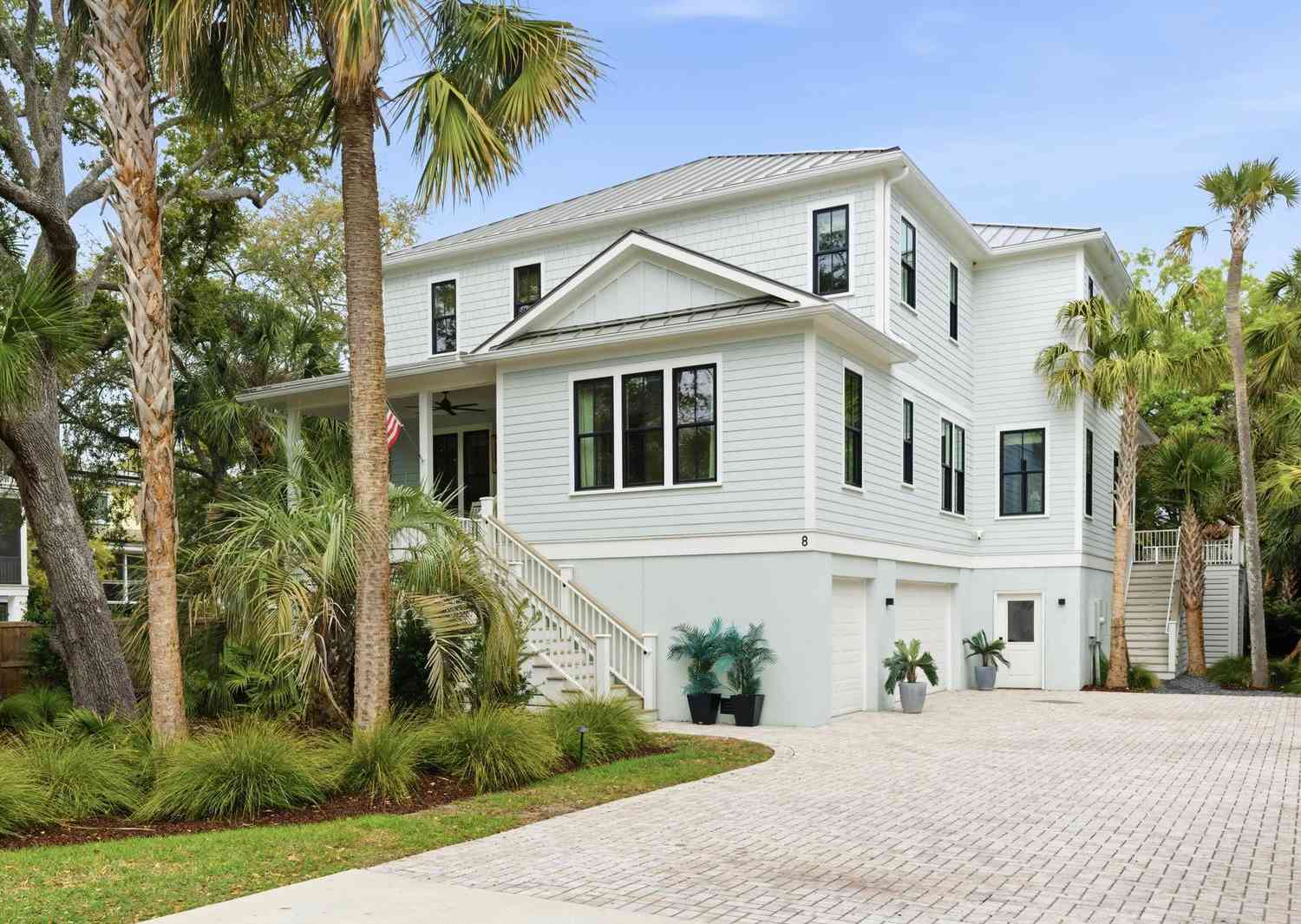 Homes For Sale - 8 29th Avenue<br/> Charleston County, Isle of Palms, SC 29451