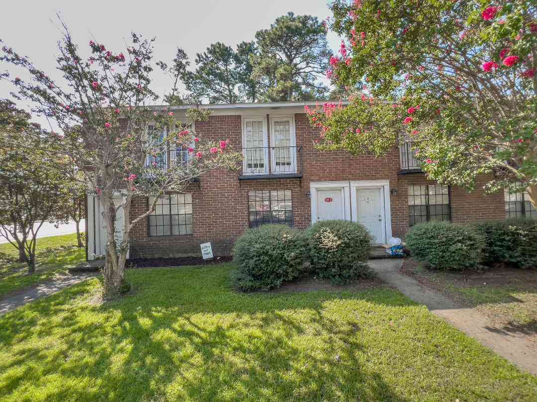 Homes For Rent - 101 Timberlane #C<br/> Summerville, SC 29485