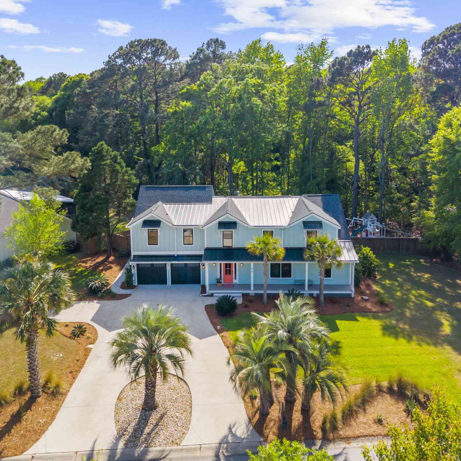 Homes For Sale - 978 Law Lane<br/> Mount Pleasant, SC 29464