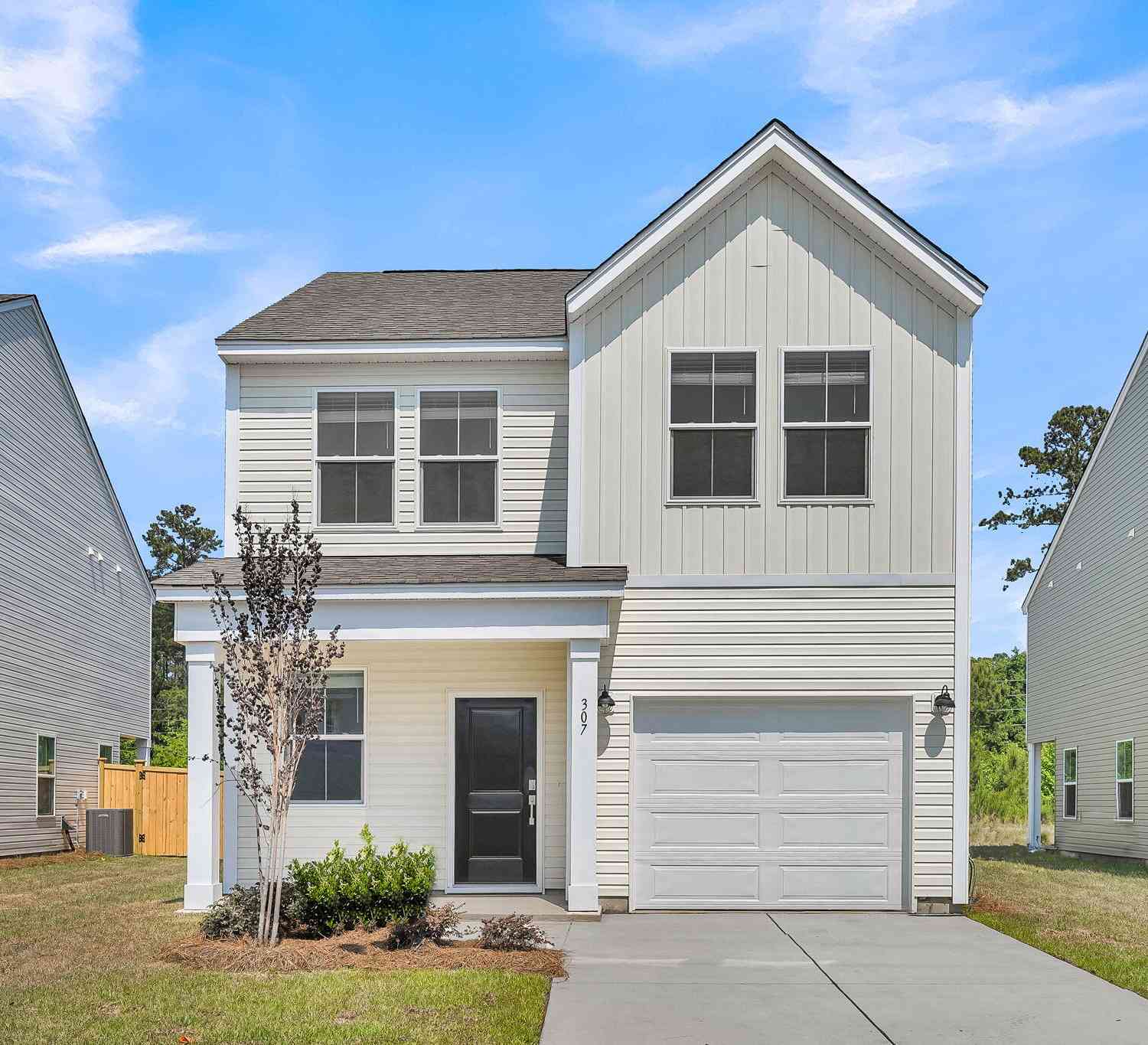 Homes For Sale - 307 Clipper Court<br/> Berkeley County, Summerville, SC 29486