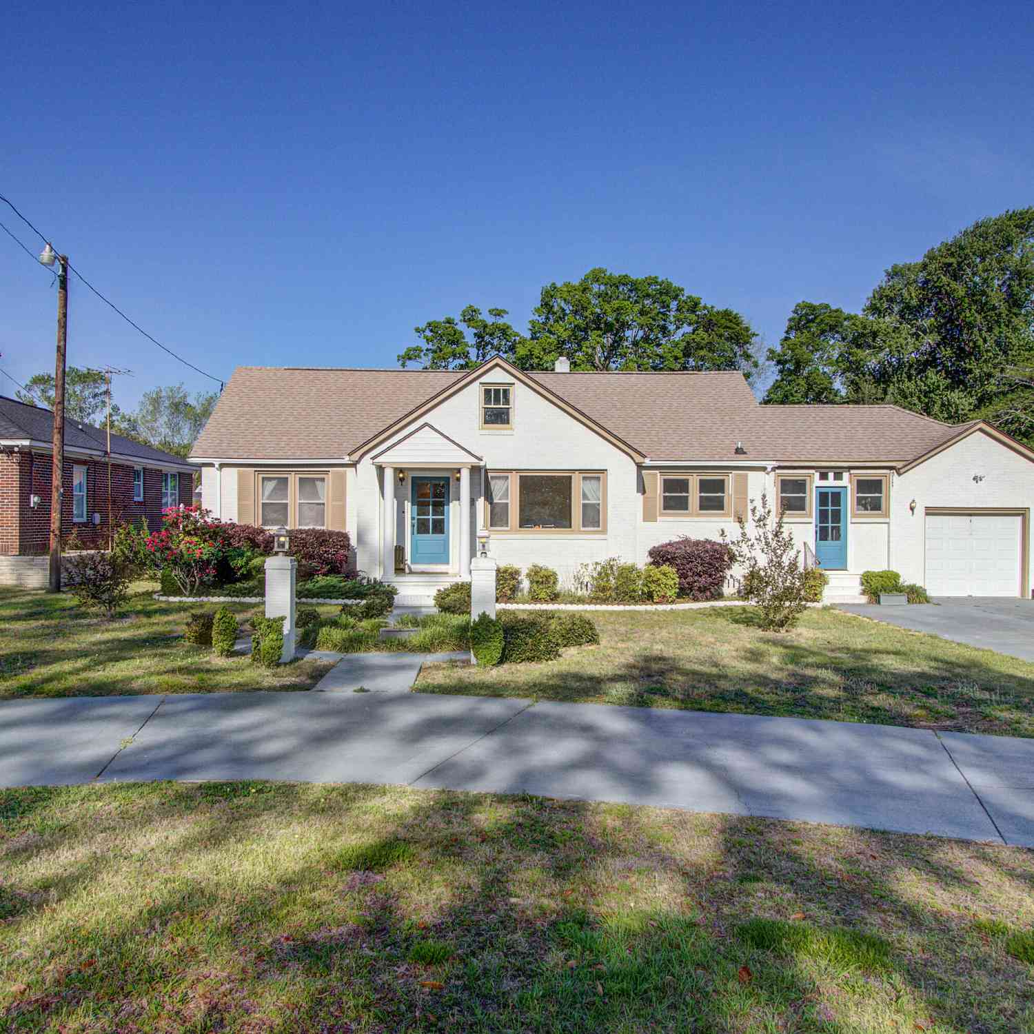 Homes For Sale - 4881 Victoria Avenue<br/> North Charleston, SC 29405