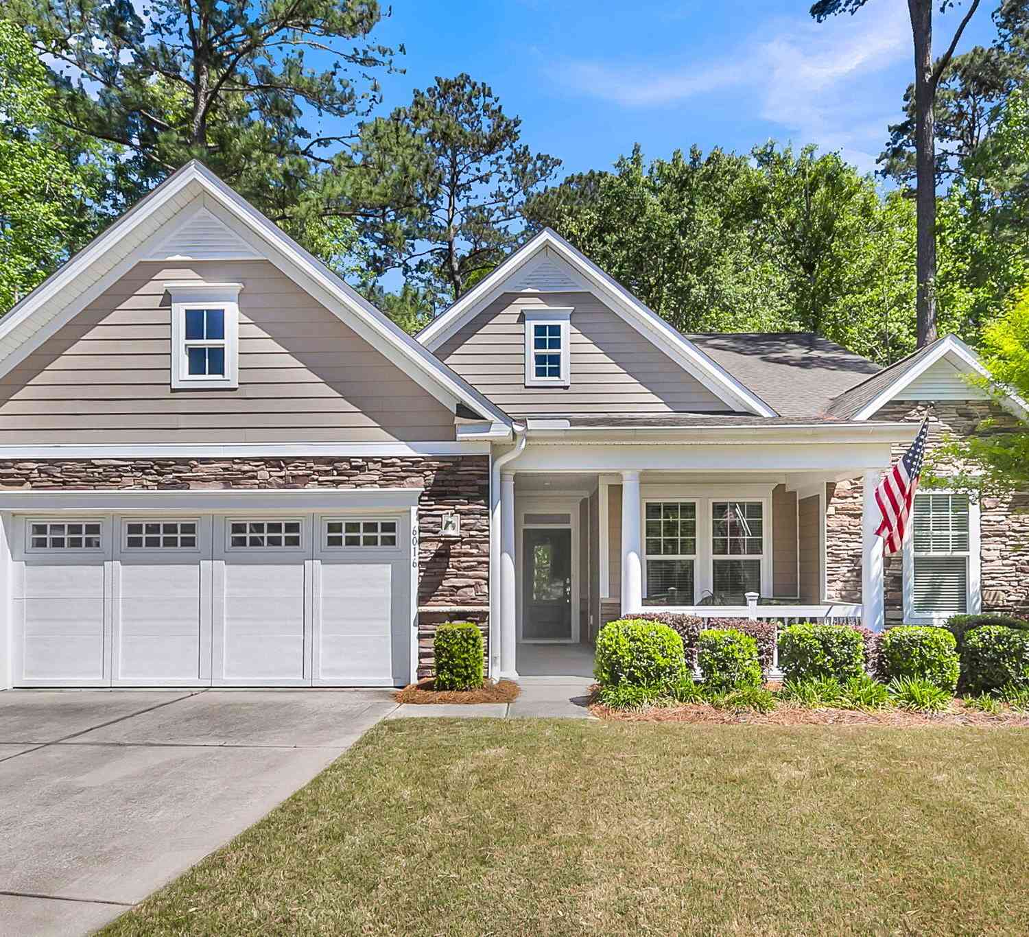 Homes For Sale - 6016 Wild Azalea Road<br/> Summerville, SC 29483