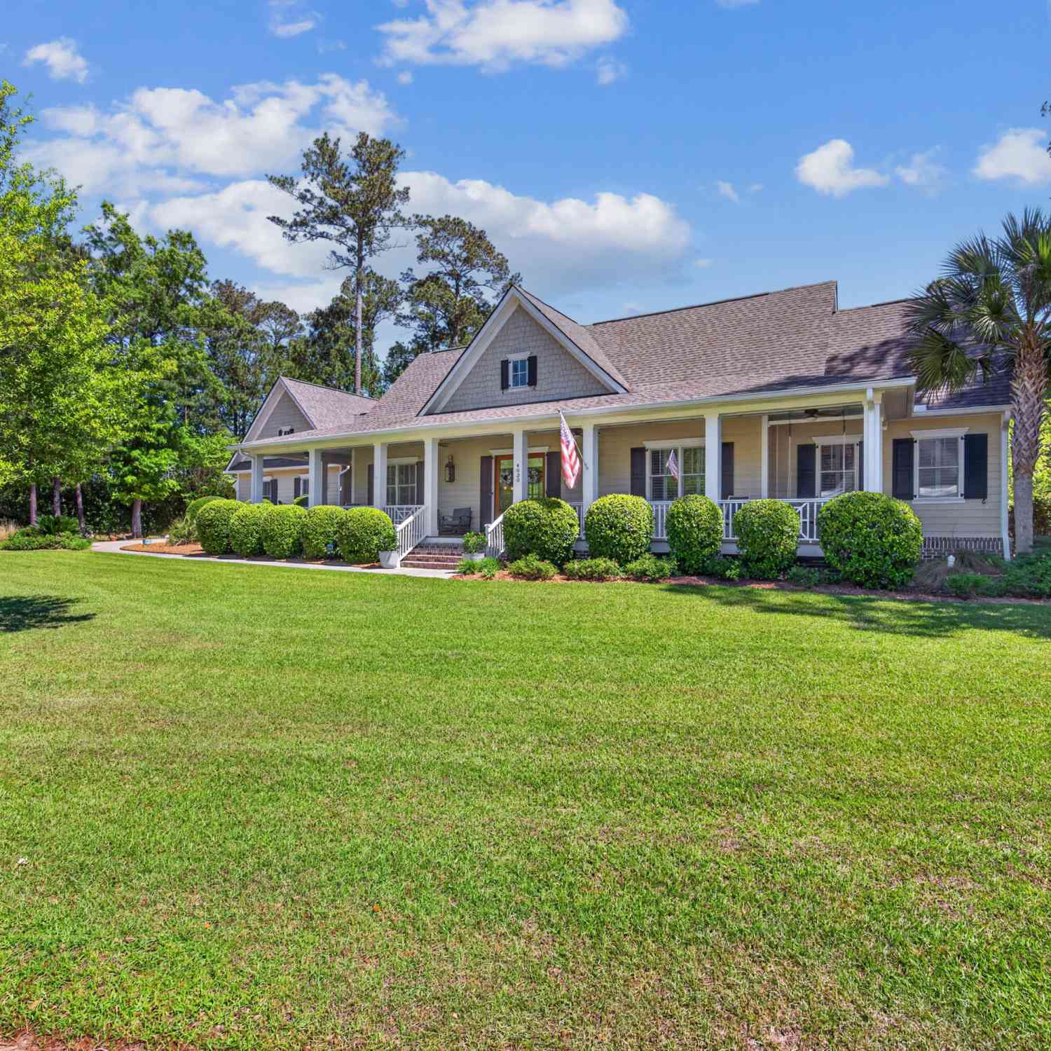 Homes For Sale - 4030 Ten Shillings Way<br/> Ravenel, SC 29470