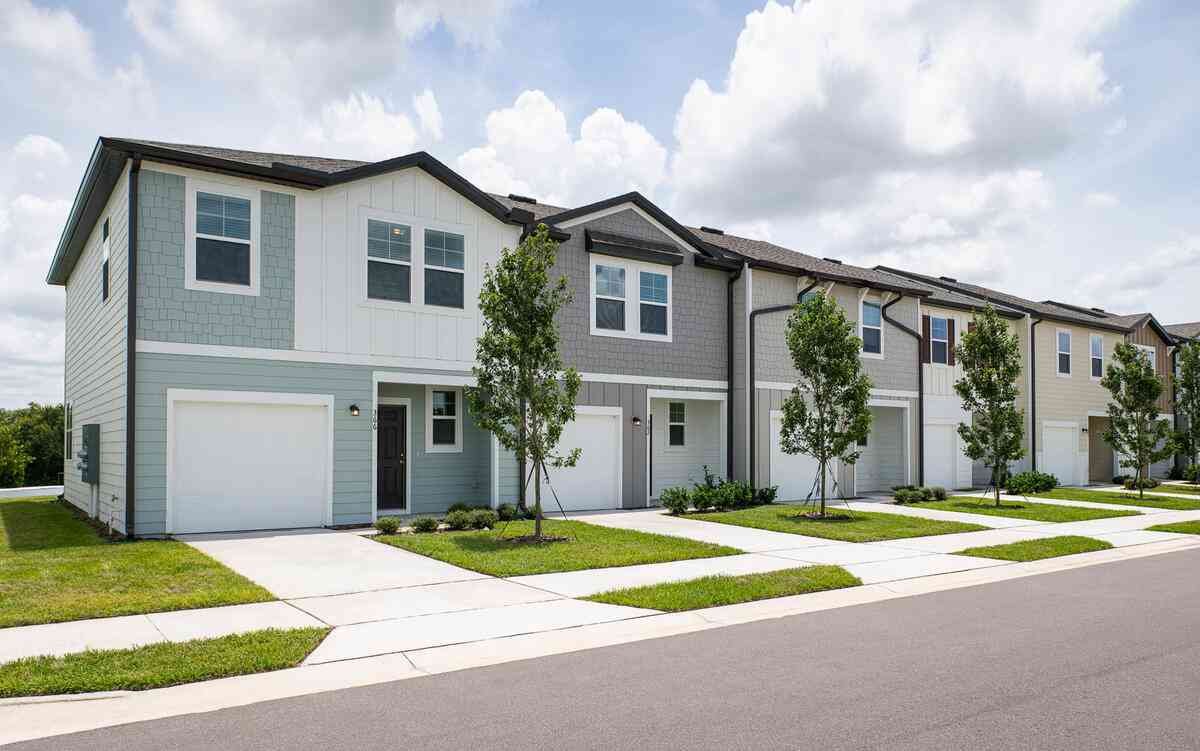 Townhouse For Sale - 513 Townsford Lane<br/> Moncks Corner, SC 29461