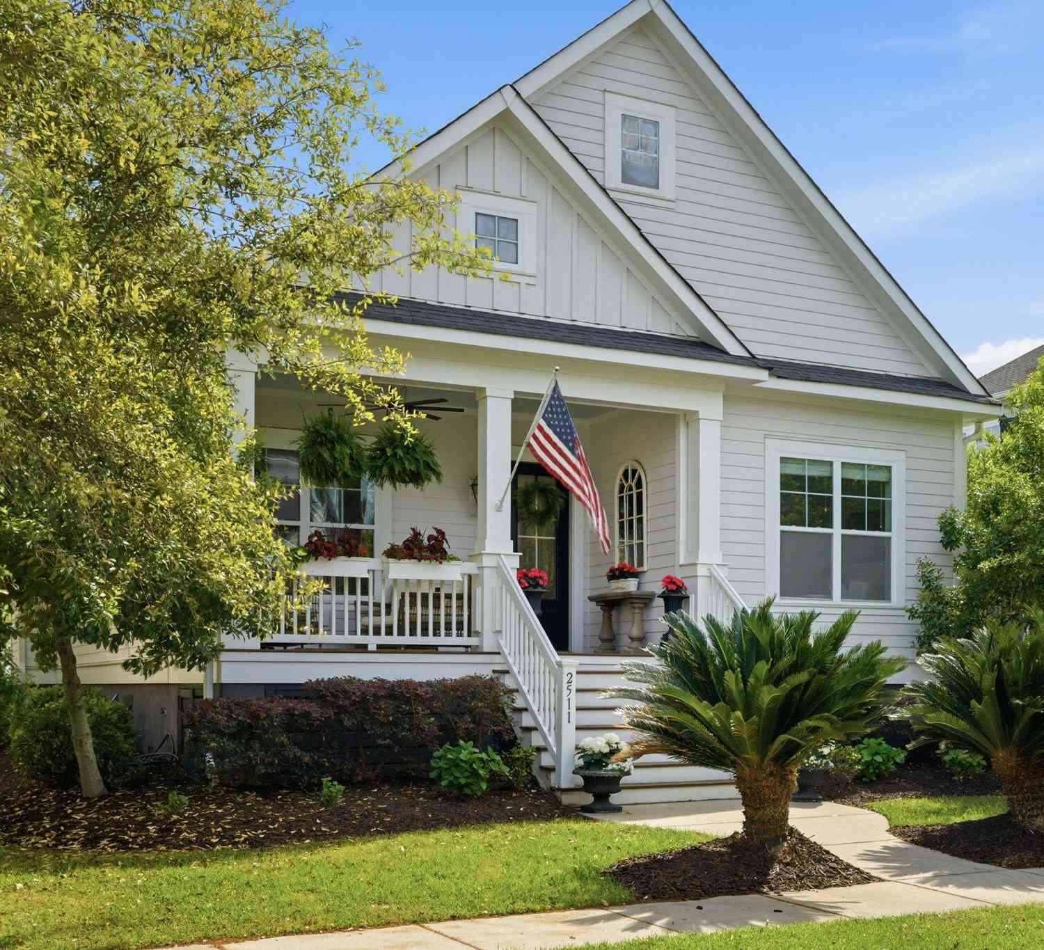 Homes For Sale - 2511 Gatewood Street<br/> Charleston, SC 29492