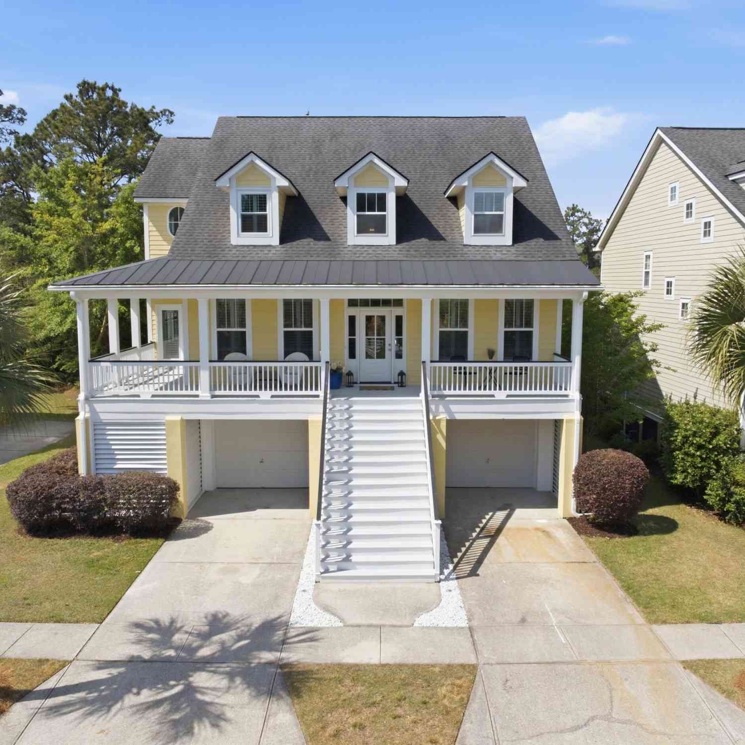 Homes For Sale - 2267 N Marsh Drive<br/> Mount Pleasant, SC 29466