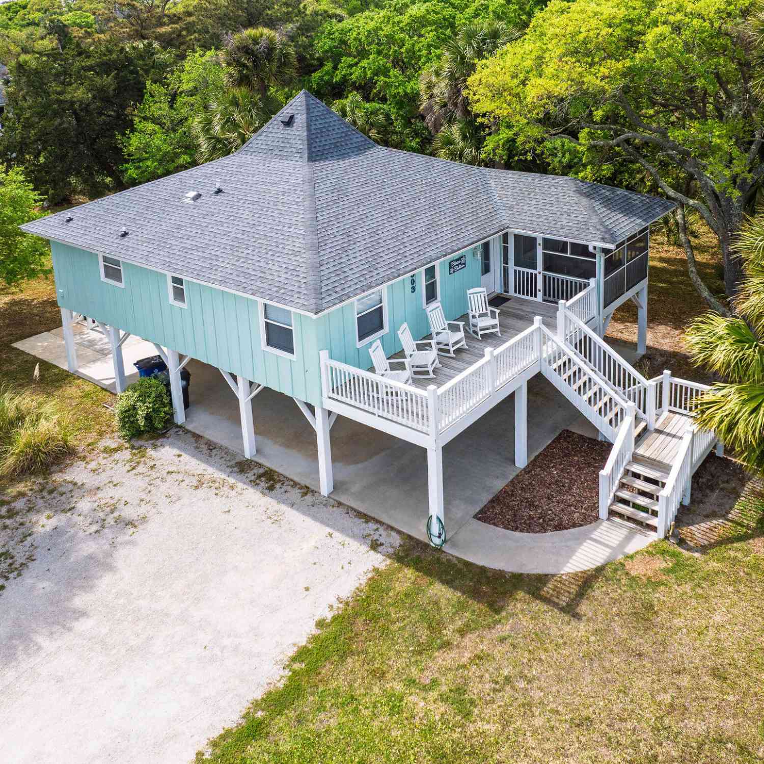 Homes For Sale - 503 Pompano Street<br/> Edisto Island, SC 29438