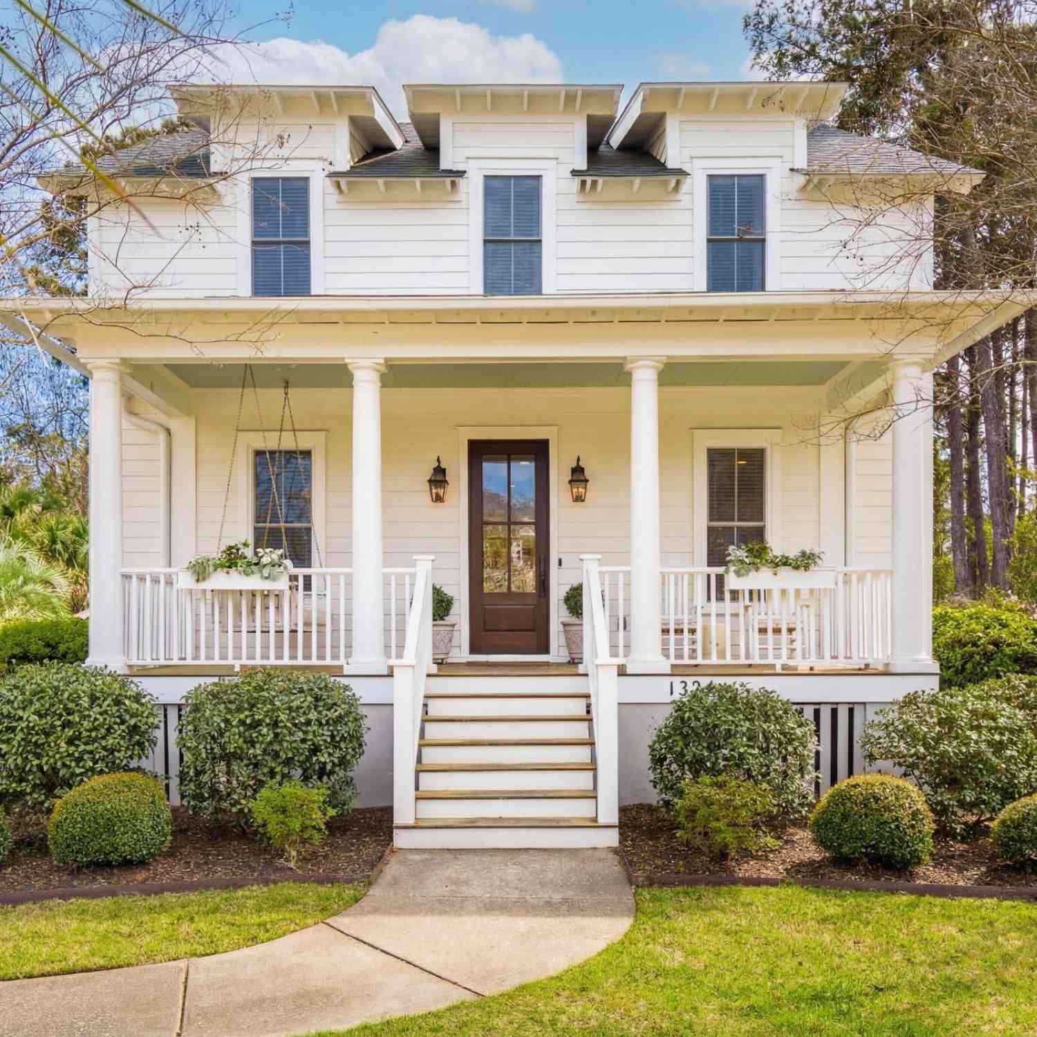 Homes For Sale - 1324 Langford Road<br/> Mount Pleasant, SC 29464