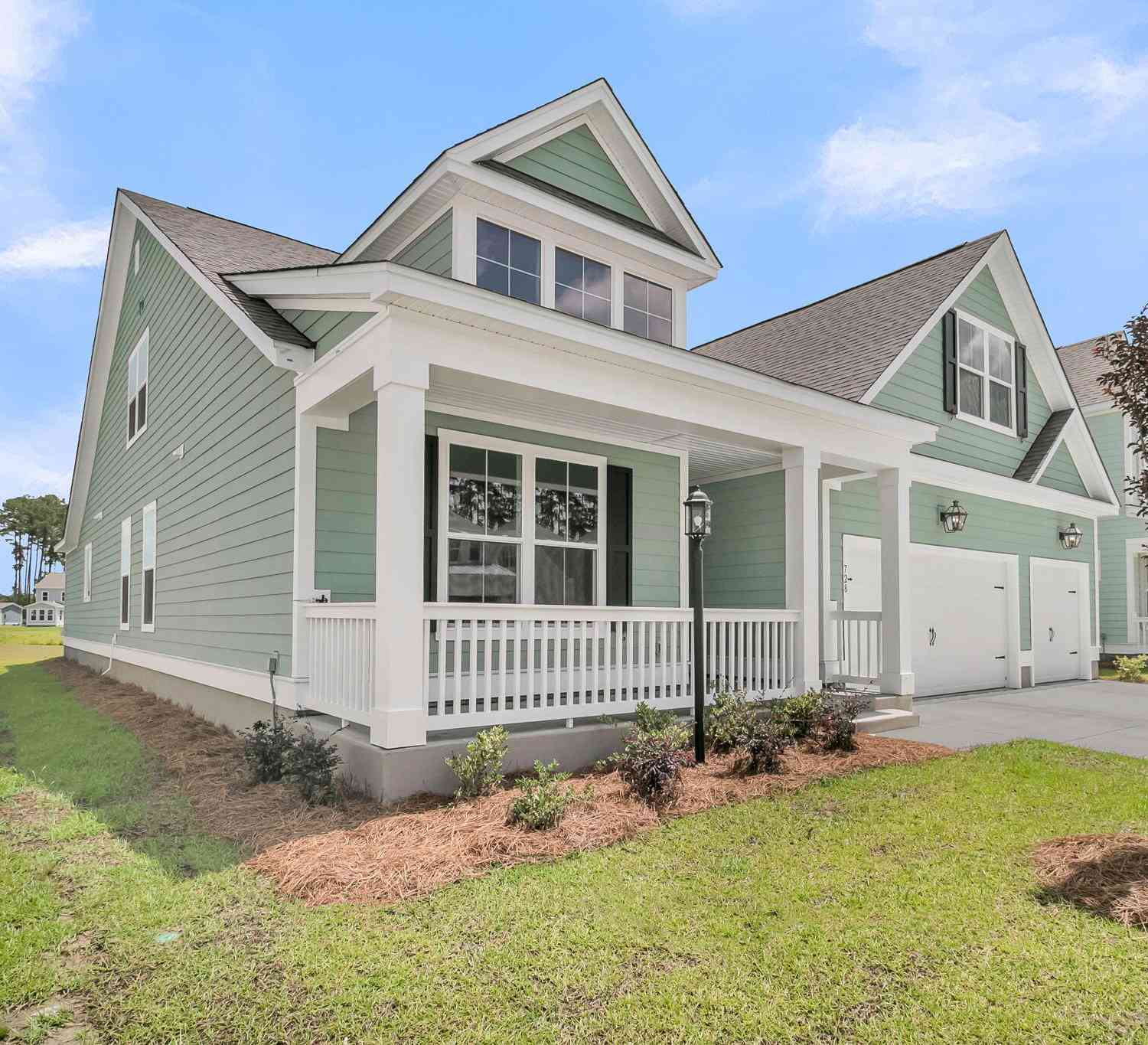 Homes For Sale - 728 Maynard Lane<br/> Berkeley County, Summerville, SC 29486