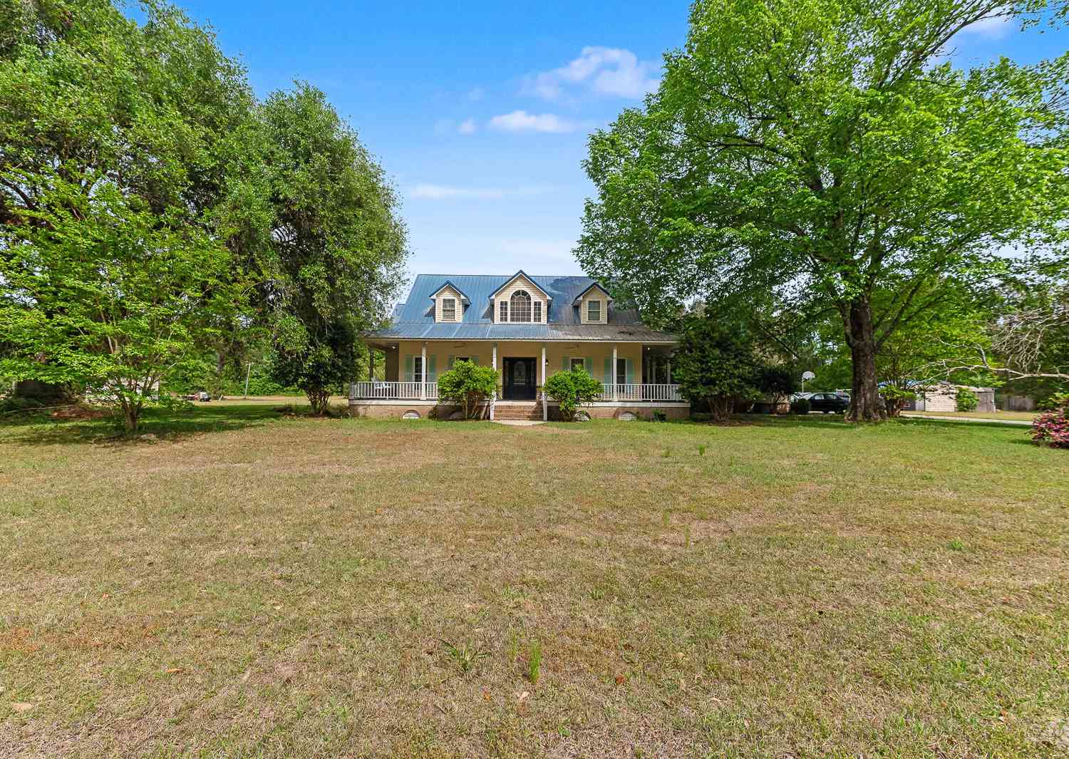 Homes For Sale - 68 Easler Highway<br/> Greeleyville, SC 29056