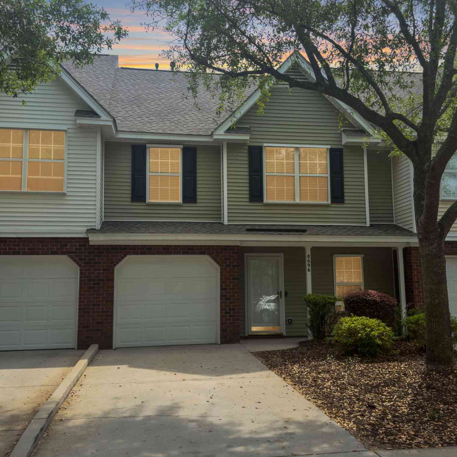 Townhouse For Sale - 8696 Grassy Oak Trail<br/> North Charleston, SC 29420