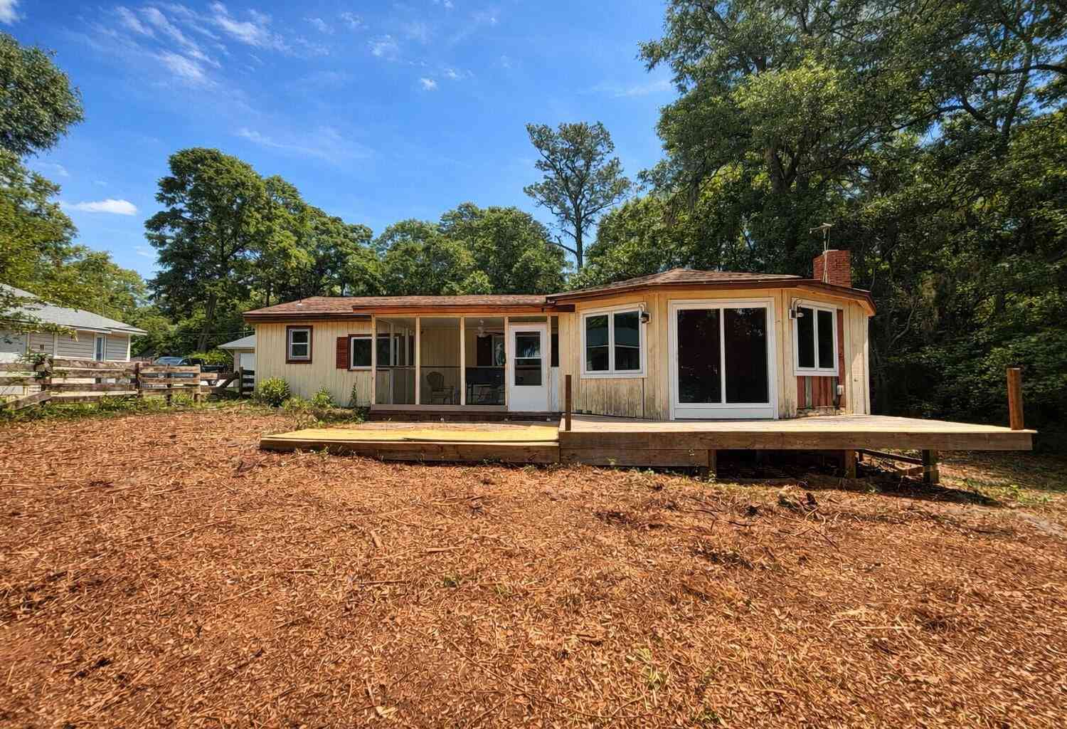 Homes For Sale - 1391 Scott Lake Road<br/> Summerton, SC 29148