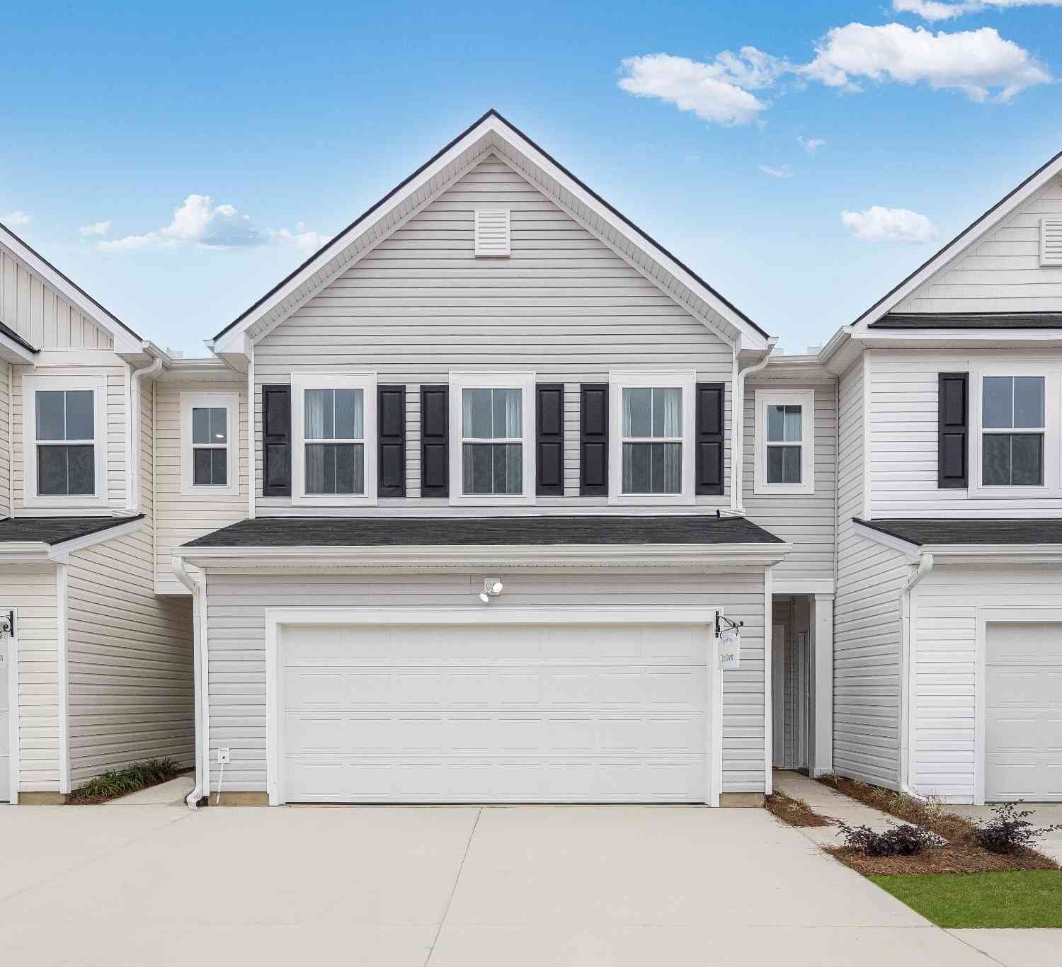 Condo For Sale - 124 Fern Bridge Drive<br/> Summerville, SC 29483