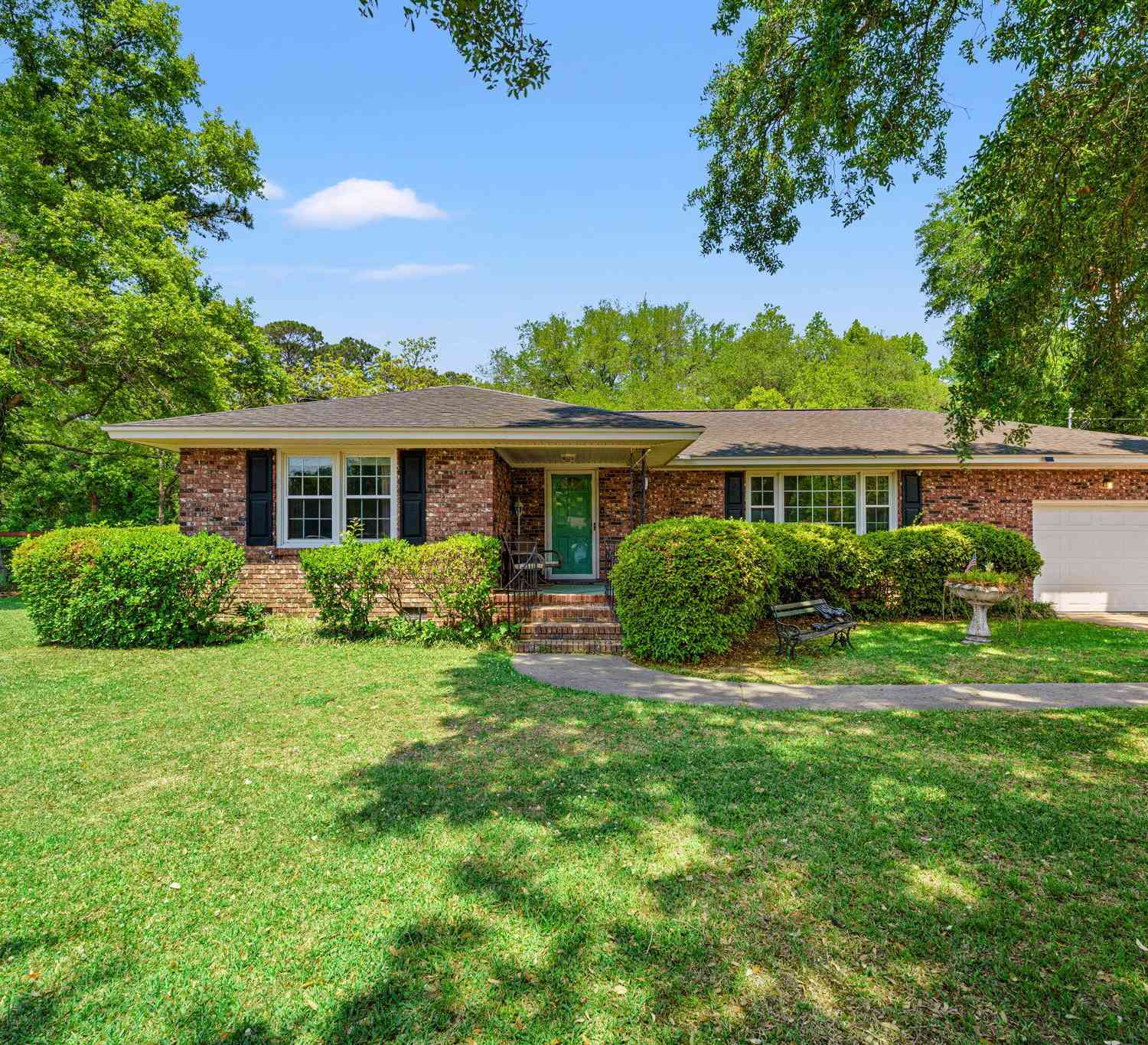 Homes For Sale - 2203 Glendale Drive<br/> Charleston, SC 29414