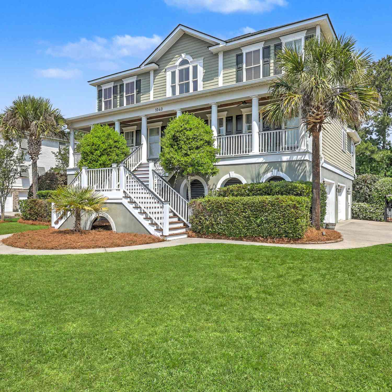 Homes For Sale - 1040 Rivershore Road<br/> Charleston, SC 29492