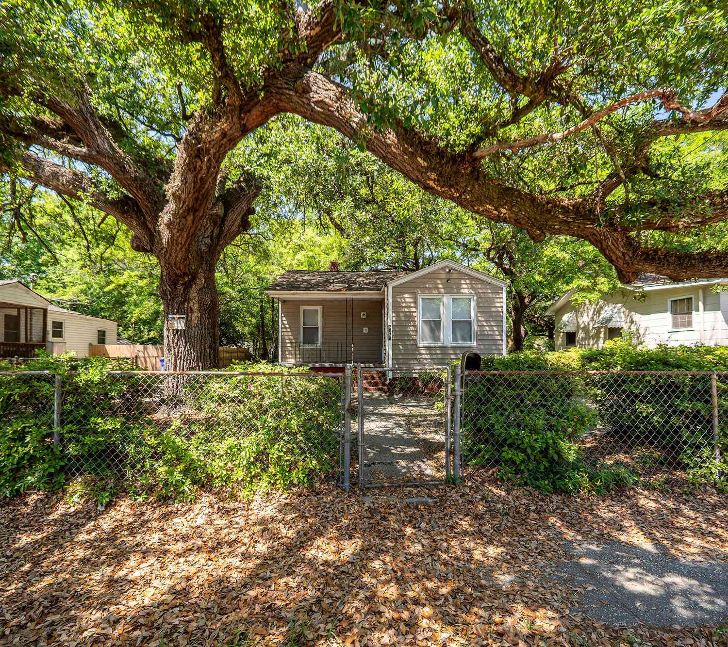 Homes For Rent - 2620 Woodlawn Avenue<br/> North Charleston, SC 29405