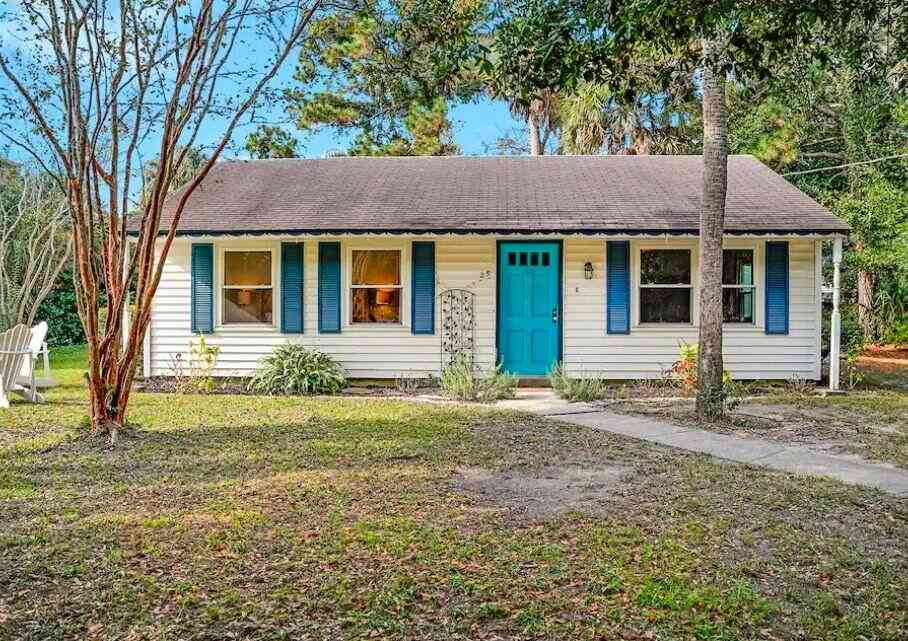 Homes For Sale - 25 21st Avenue<br/> Charleston County, Isle of Palms, SC 29451