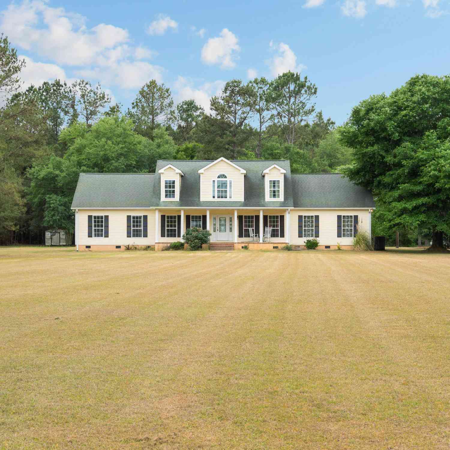 Homes For Sale - 8313 Augusta Highway<br/> Allendale County, Fairfax, SC 29827