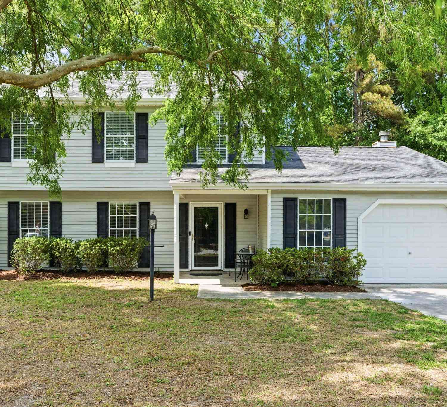 Homes For Sale - 2143 Pinehurst Avenue<br/> Charleston, SC 29414