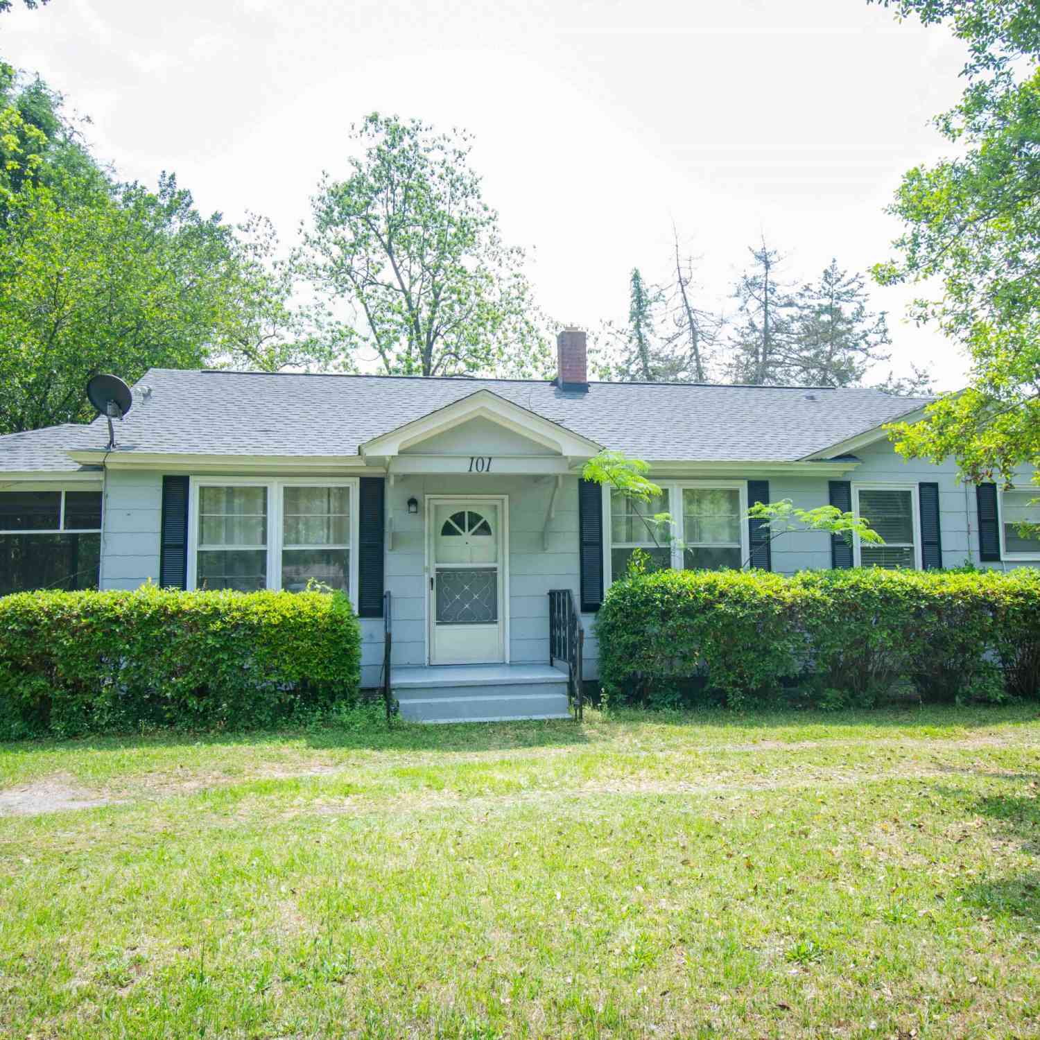 Homes For Sale - 101 Brabham Street<br/> Brunson, SC 29911