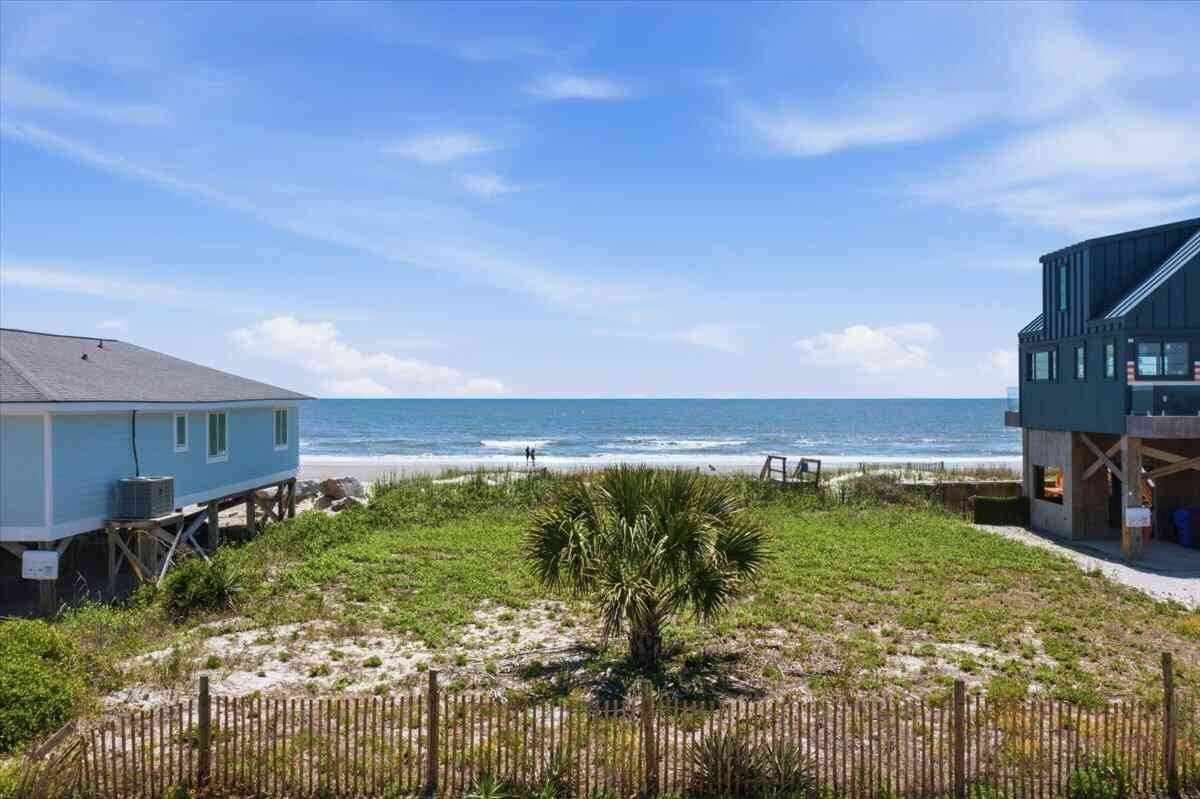 Vacant Land For Sale - 1567 E Ashley Avenue<br/> Folly Beach, SC 29439