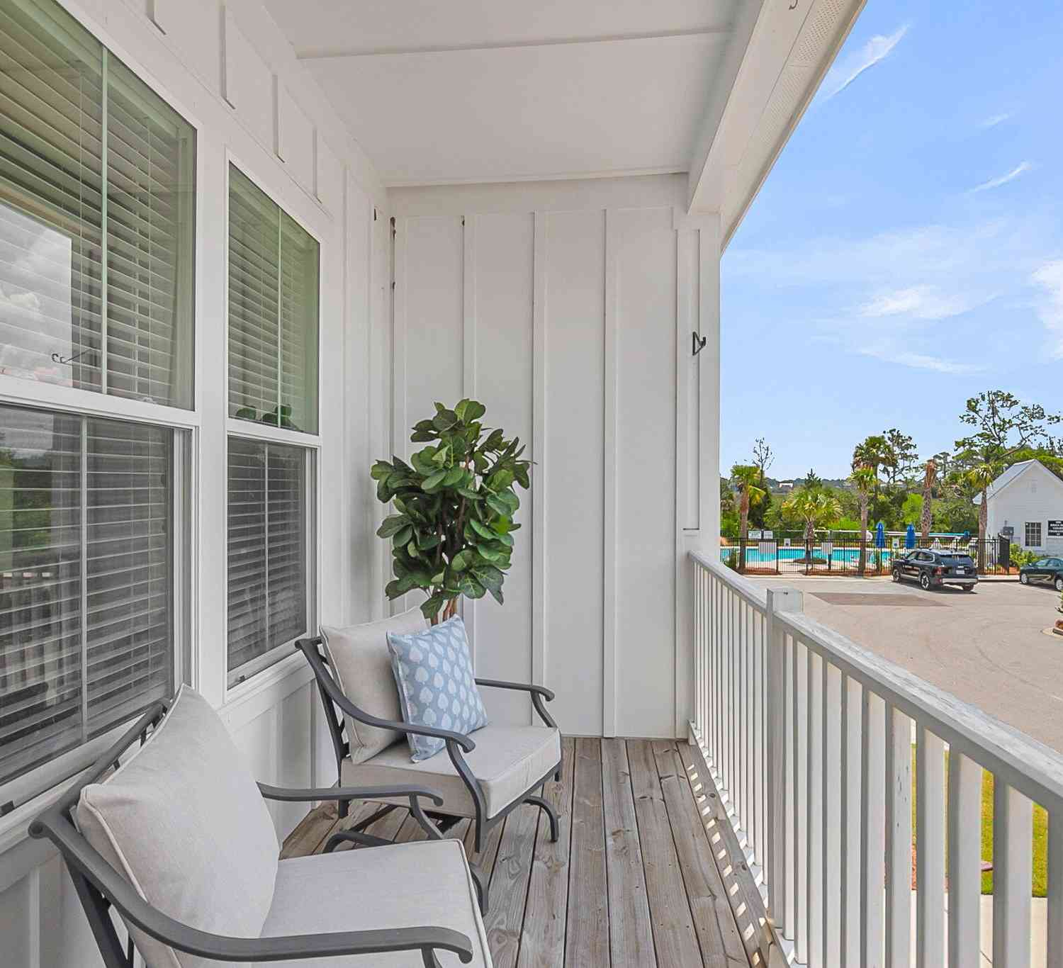 Homes For Sale - 810 Kings Oak Court #UNIT 4<br/> Charleston, SC 29492
