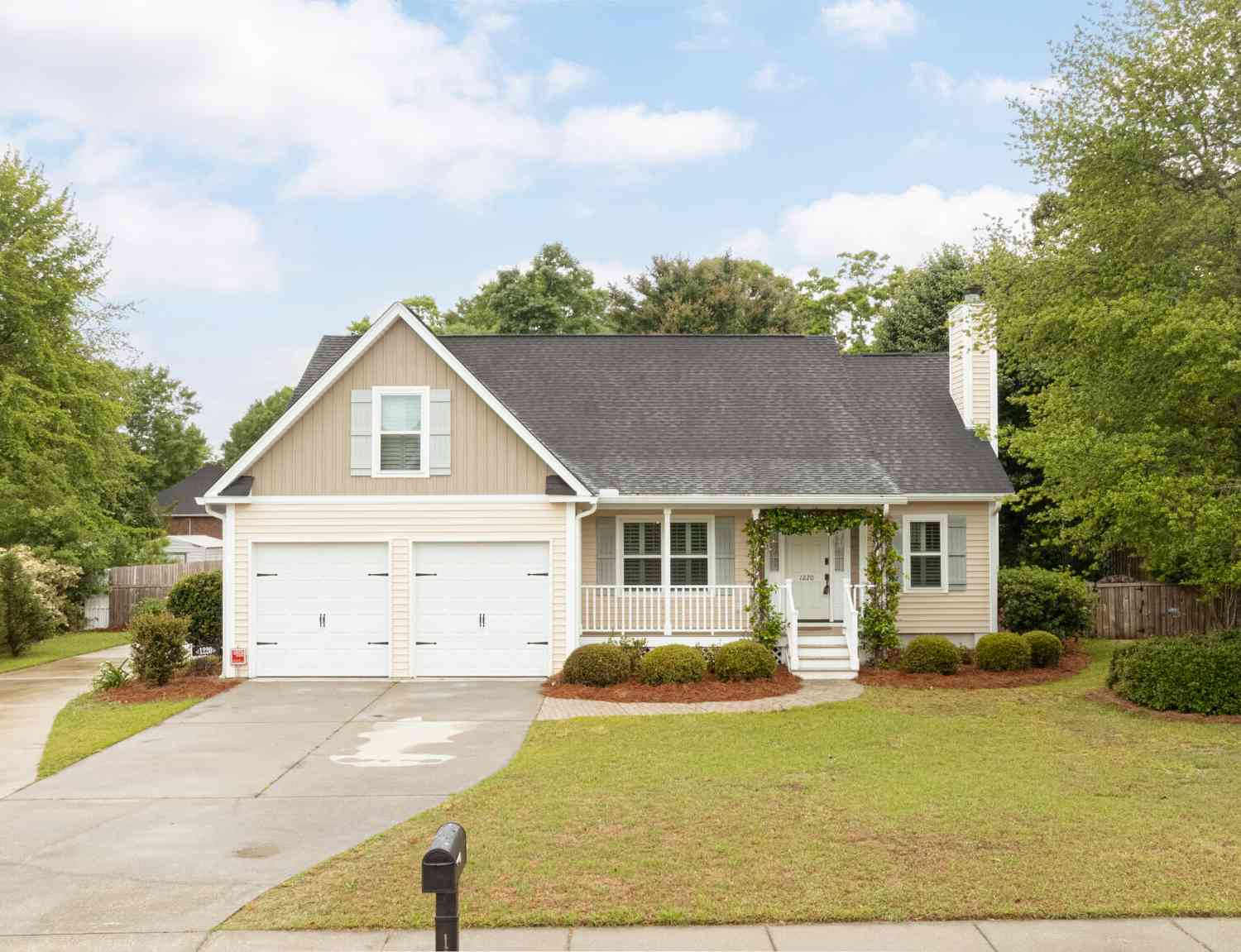 Homes For Sale - 1220 Francis Marion Circle<br/> Moncks Corner, SC 29461