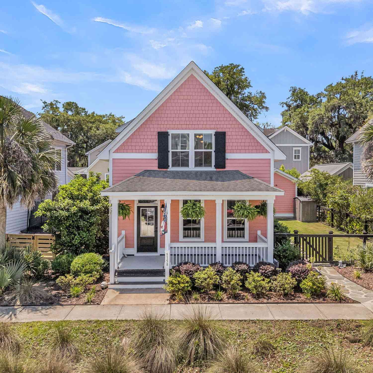 Homes For Sale - 5158 Celtic Drive<br/> North Charleston, SC 29405