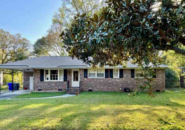 Homes For Rent - 4739 Mimosa Street<br/> North Charleston, SC 29405
