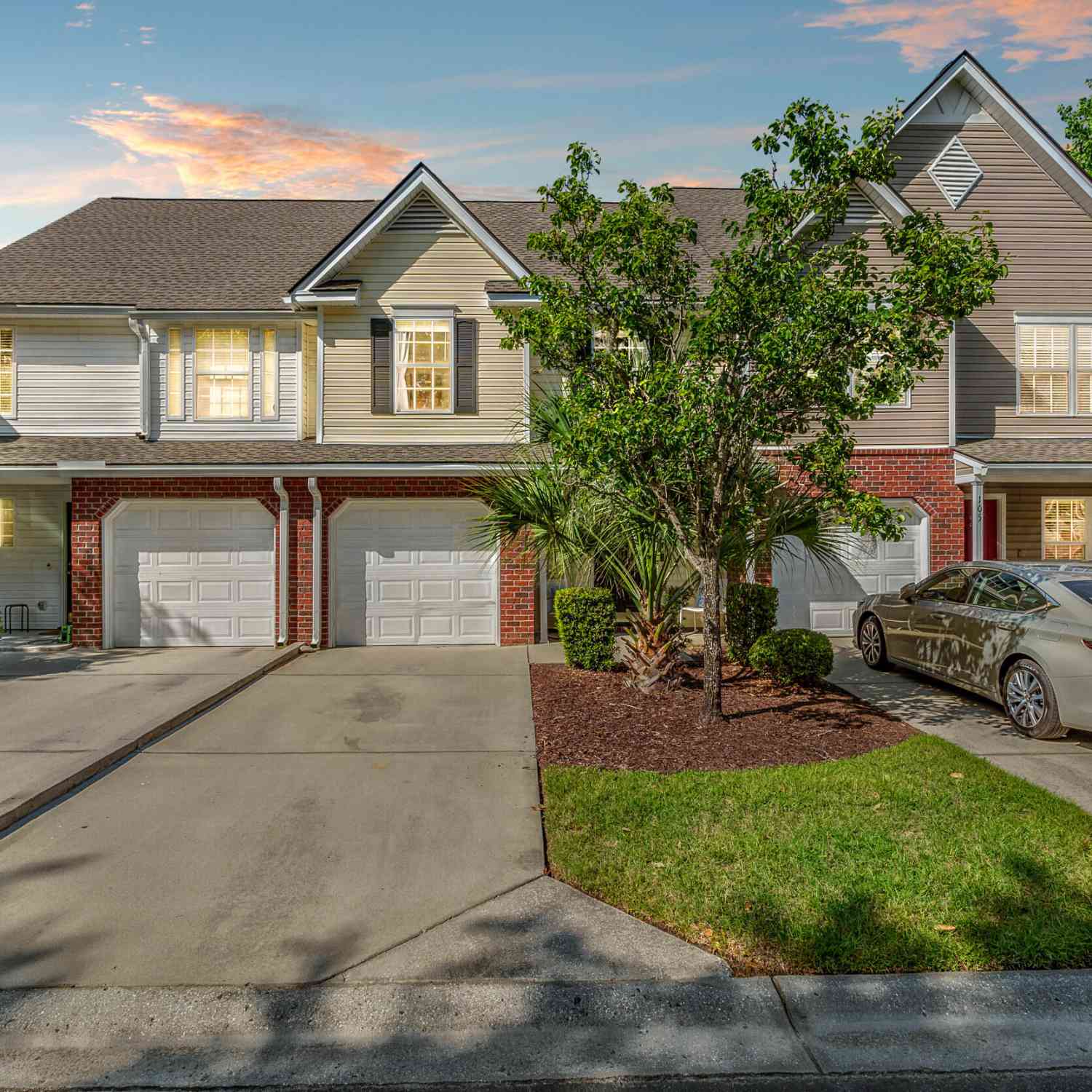 Townhouse For Sale - 106 Madison Court<br/> Goose Creek, SC 29445