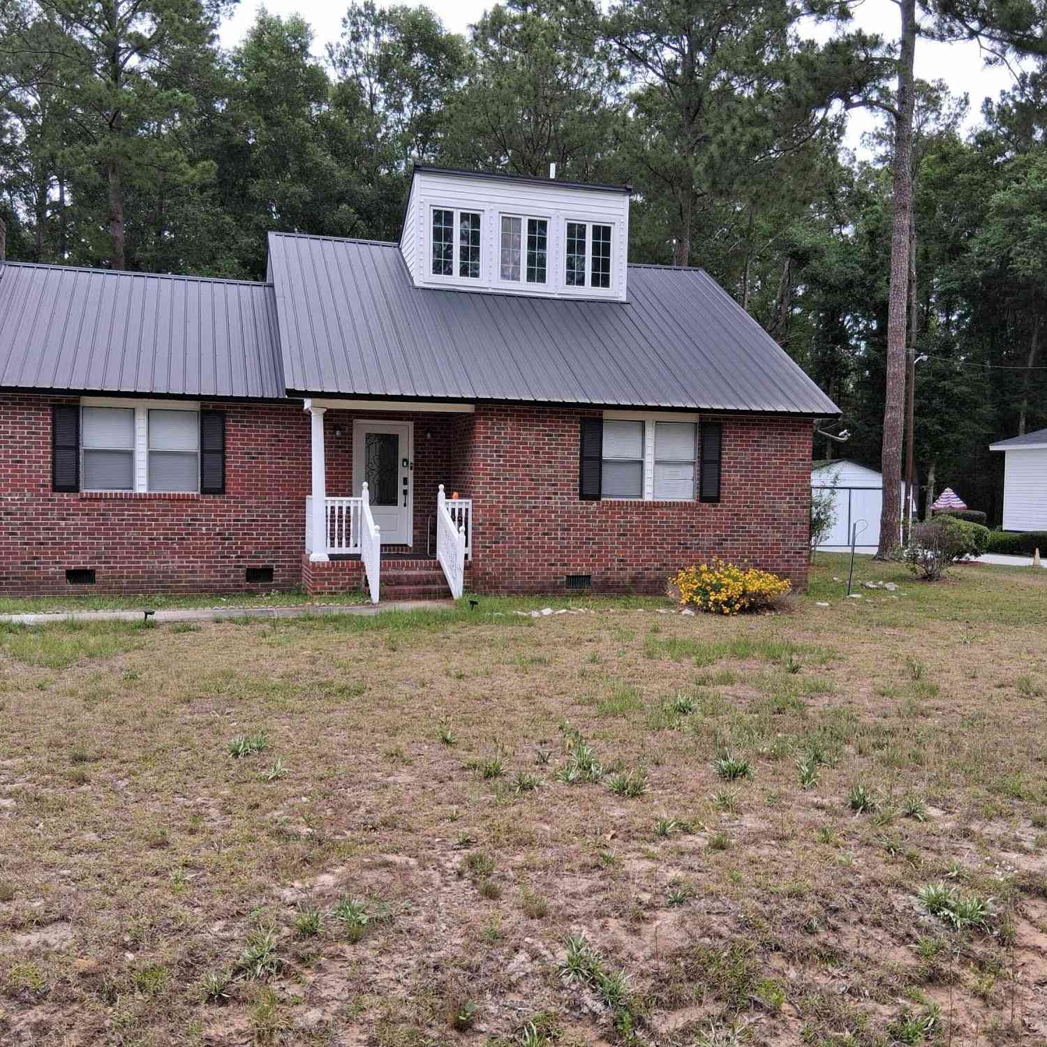 Homes For Sale - 367 Emerald Street<br/> Walterboro, SC 29488
